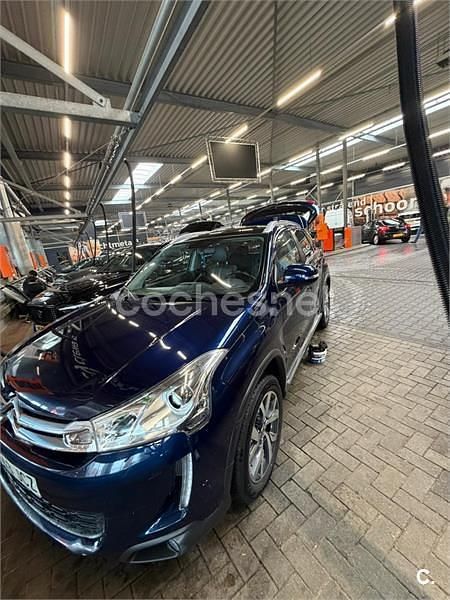 Käytetty Citroën C4 Aircross Exclusive 114 HP (83 kW) 2016 Sininen Katumaasturi