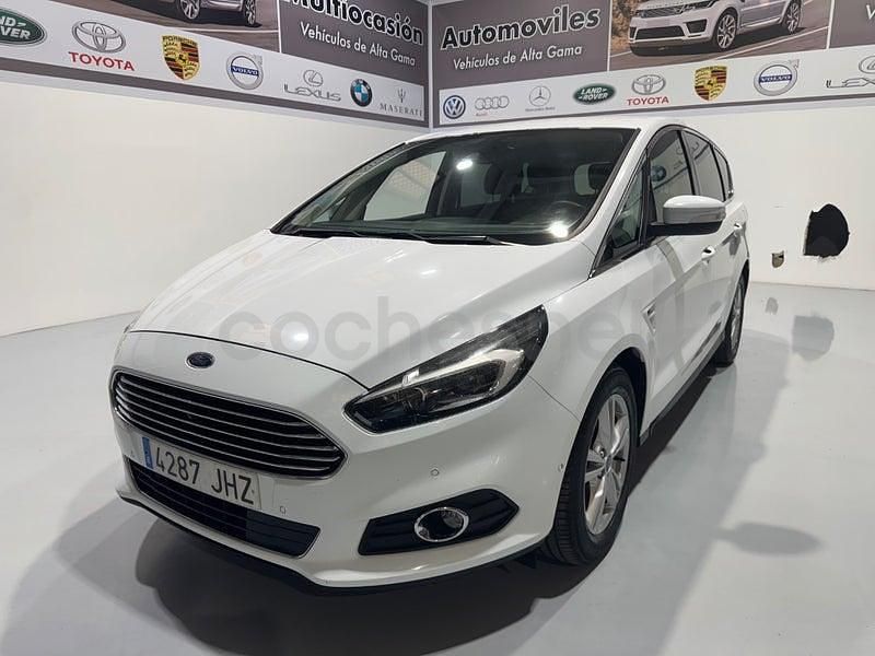 Usado Ford S-MAX Titanium 140 CV (102 kW) 2015 Blanco Monovolumen