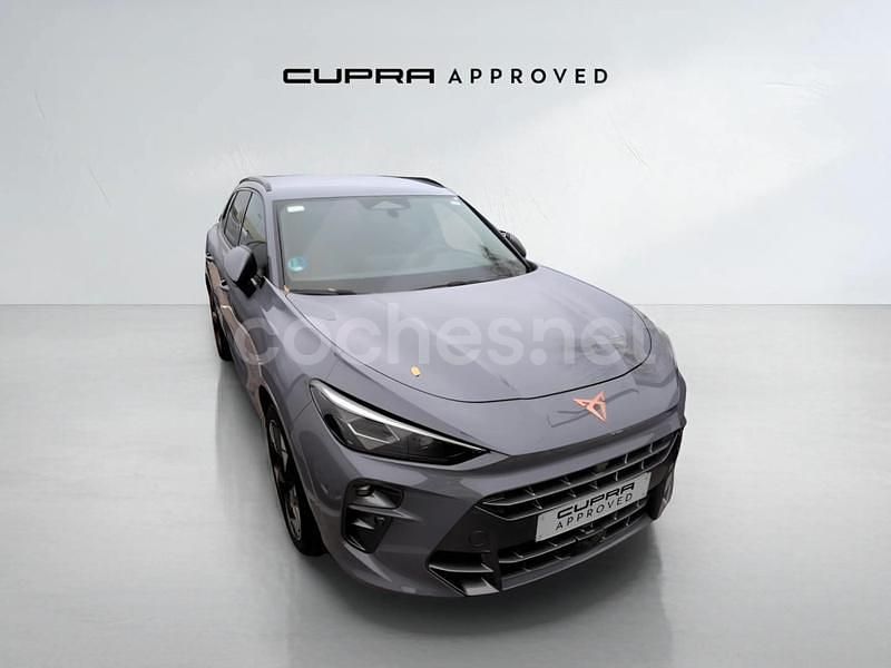 Gris / plata Usado 2025 Cupra Terramar SUV | 35.490 € (Precio justo) - Imagen 1/4