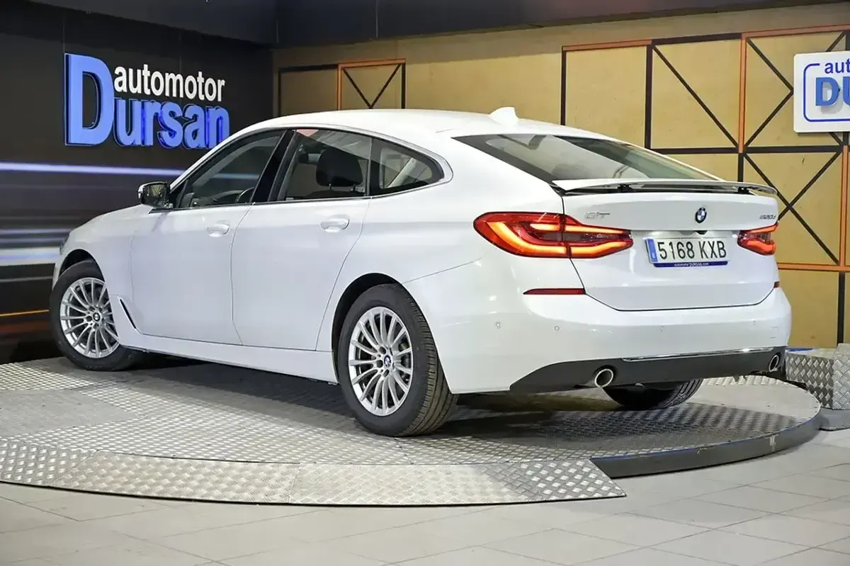 Käytetty BMW 620 Gran Turismo Comfort Edition 190 HP (139 kW) 2019 Valkoinen Sedan