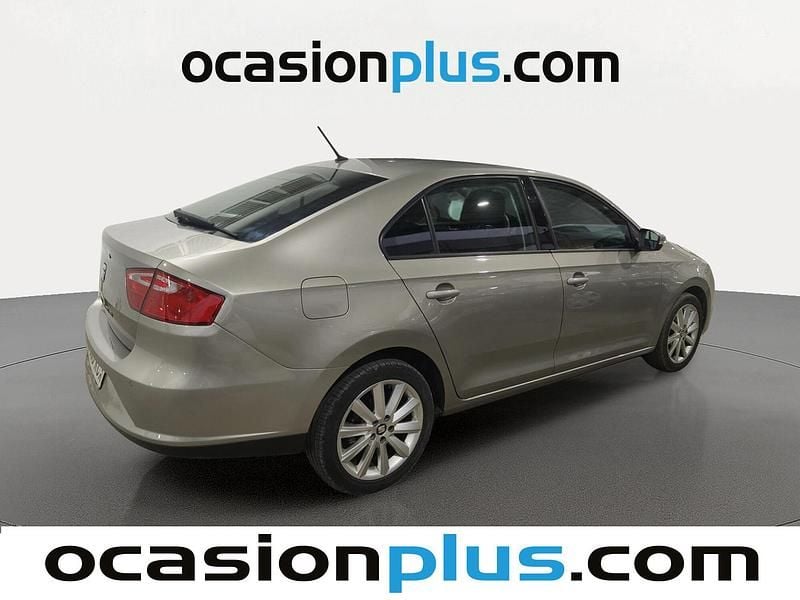 Usado Seat Toledo Reference 95 CV (69 kW) 2017 Beige Berlina