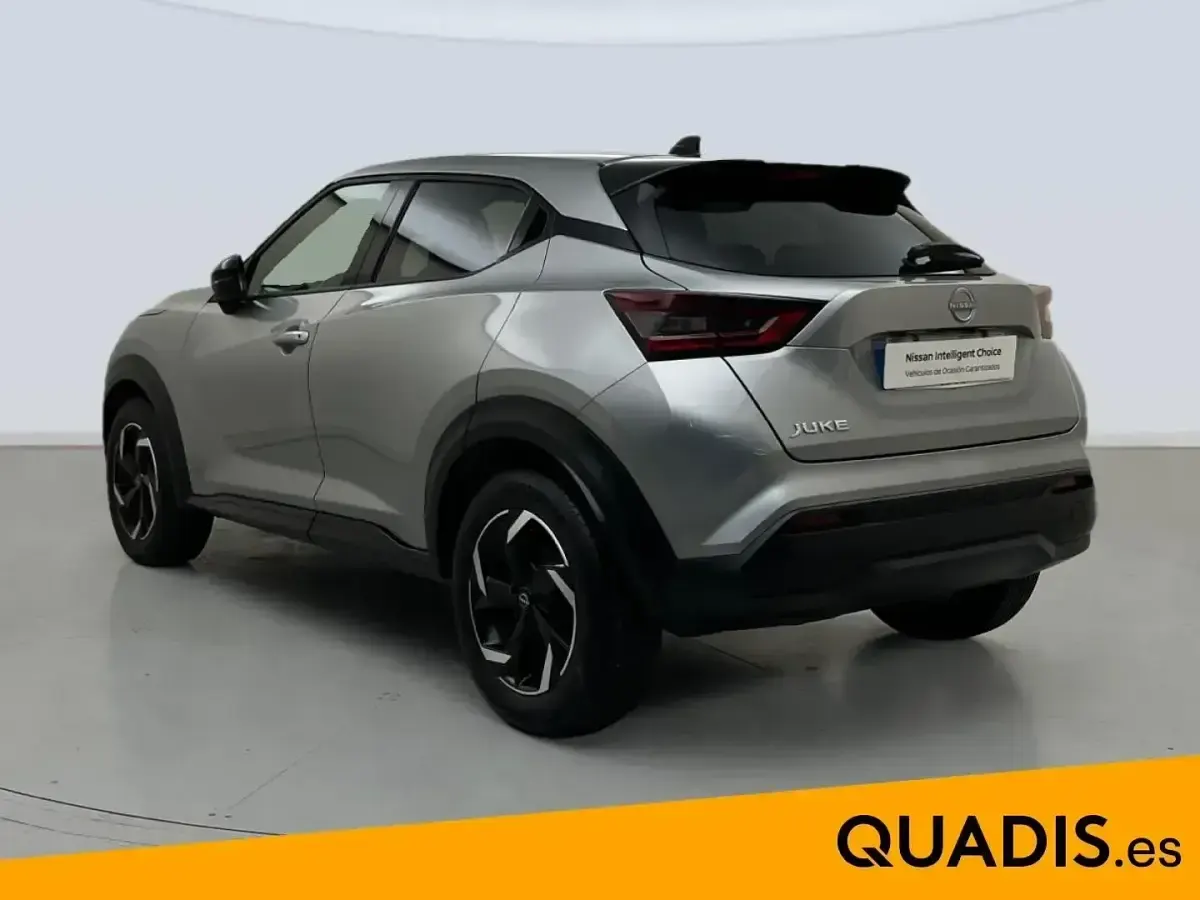 Usado Nissan Juke N-Connecta 114 CV (83 kW) 2024 Gris SUV