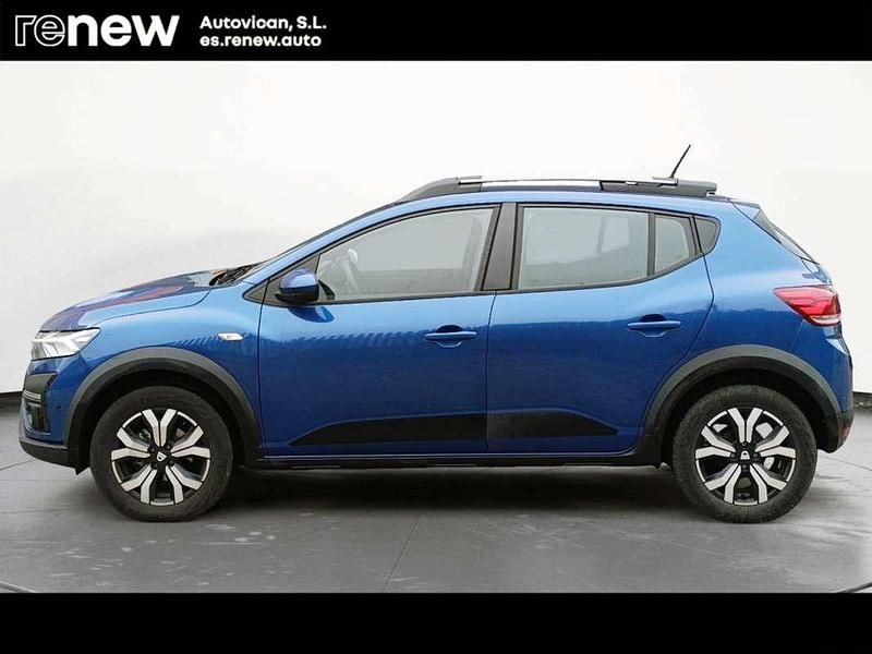Usado Dacia Sandero Comfort 91 CV (66 kW) 2023 Azul Berlina