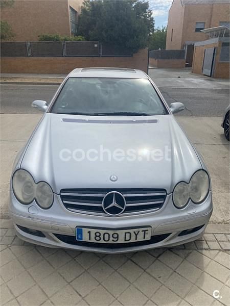Gris / plata Usado 2006 Mercedes CLK200 Avantgarde Coupe | 4200 € (Precio justo) - Imagen 1/4