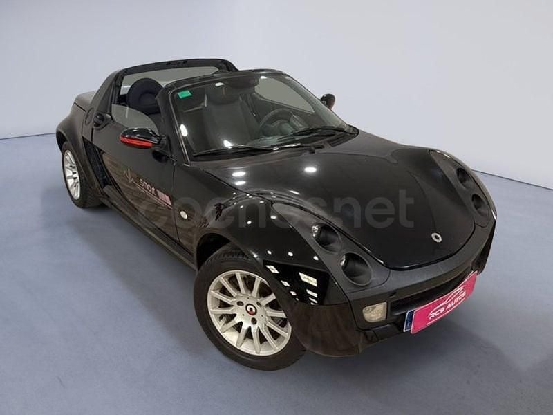 Usado Smart Roadster 61 CV (44 kW) 2004 Negro Descapotable