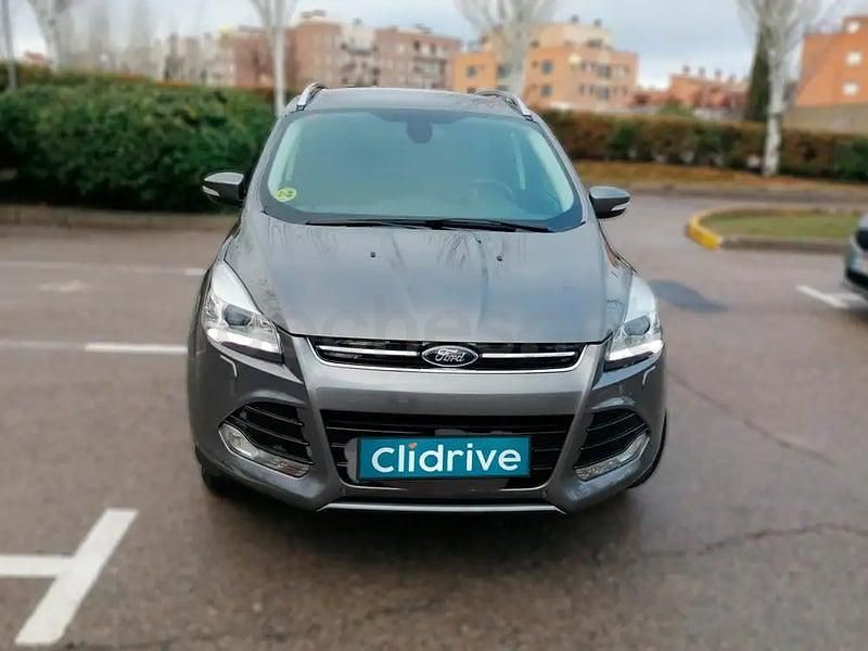 Usado Ford Kuga Titanium 140 CV (102 kW) 2013 Gris / plata SUV