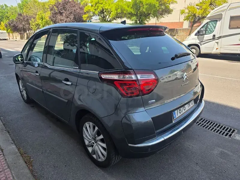 Usado Citroën C4 Picasso Exclusive 115 CV (84 kW) 2013 Beige Monovolumen