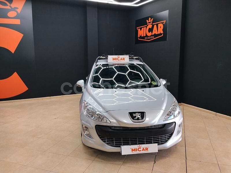 Usado Peugeot 308 Business-Line 110 CV (80 kW) 2010 Gris / plata Berlina