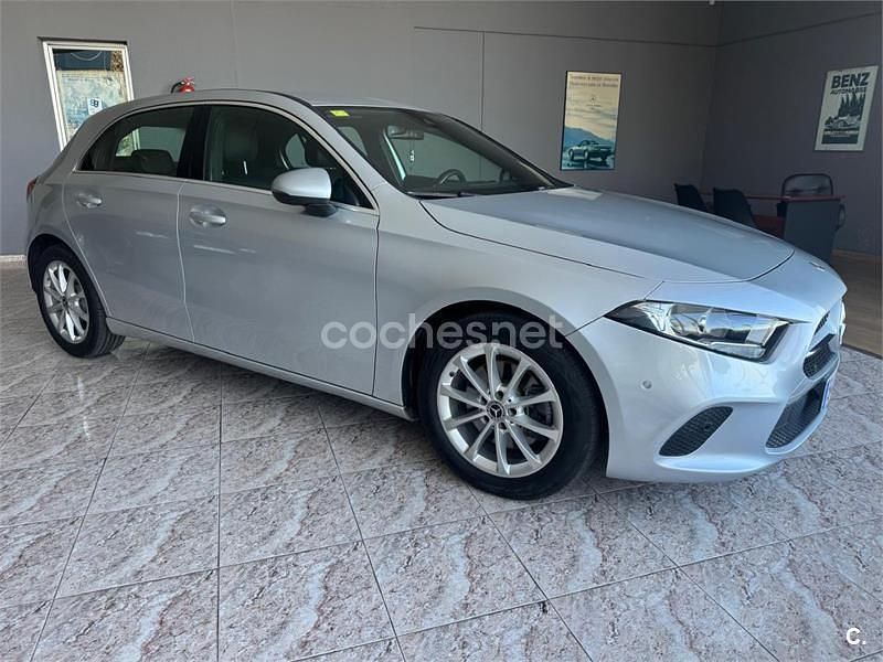 Usado Mercedes A220 190 CV (139 kW) 2019 Gris / plata Berlina