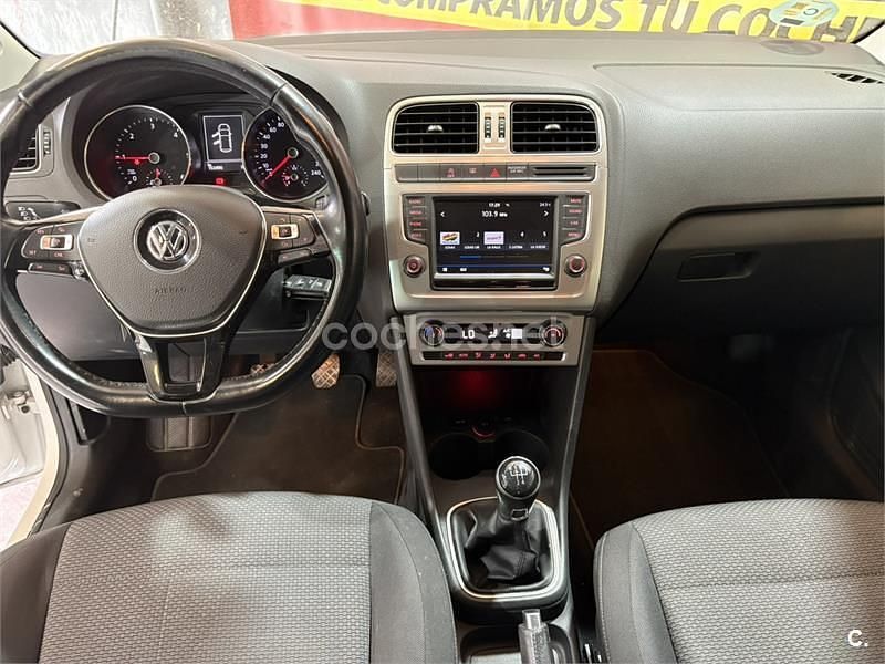 Usado VW Polo Sportline 90 CV (66 kW) 2017 Blanco Berlina