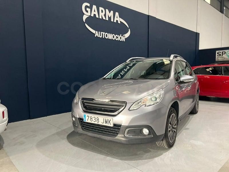 Usado Peugeot 2008 Access 82 CV (60 kW) 2016 Gris / plata SUV