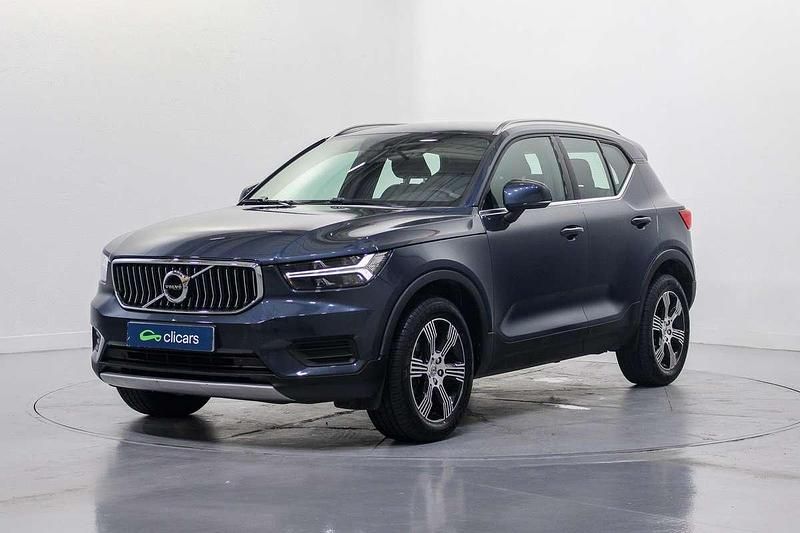Usado Volvo XC40 Inscription 150 CV (110 kW) 2019 Azul SUV