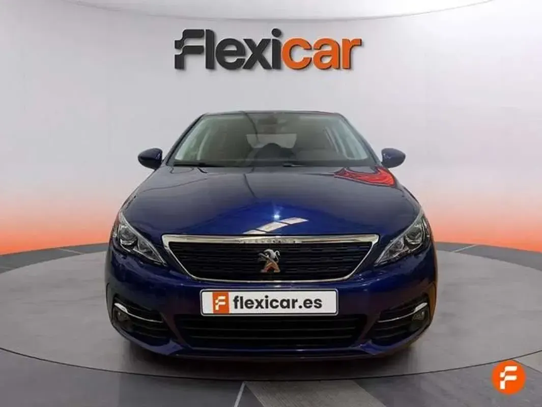Usado Peugeot 308 Allure 131 CV (96 kW) 2018 Azul Berlina