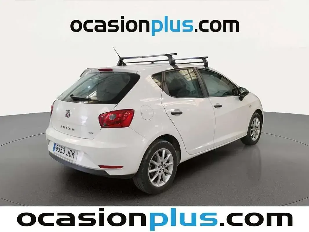 Usado Seat Ibiza Reference 90 CV (66 kW) 2015 Blanco Utilitario