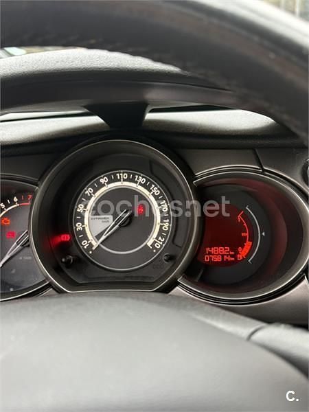 Usado Citroën C3 Live 82 CV (60 kW) 2016 Blanco Berlina