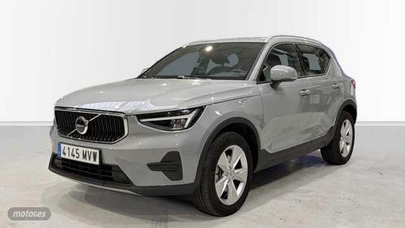 Gris Usado 2024 Volvo XC40 Core SUV | 36.900 € - Imagen 1/4