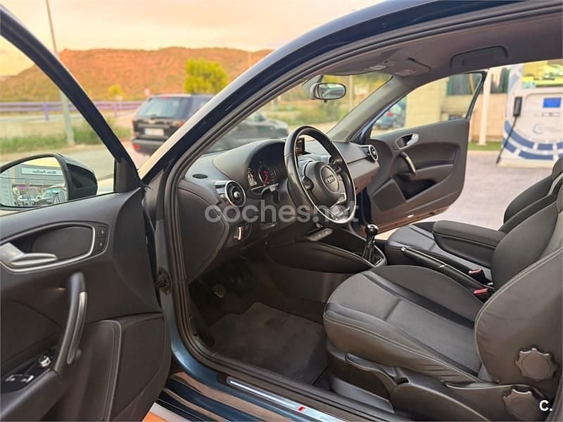 Azul Usado 2015 Audi A1 S-Line Utilitario | 8490 € (Precio justo) - Imagen 1/4
