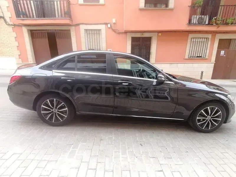 Usado Mercedes C220 194 CV (142 kW) 2020 Gris / plata Berlina