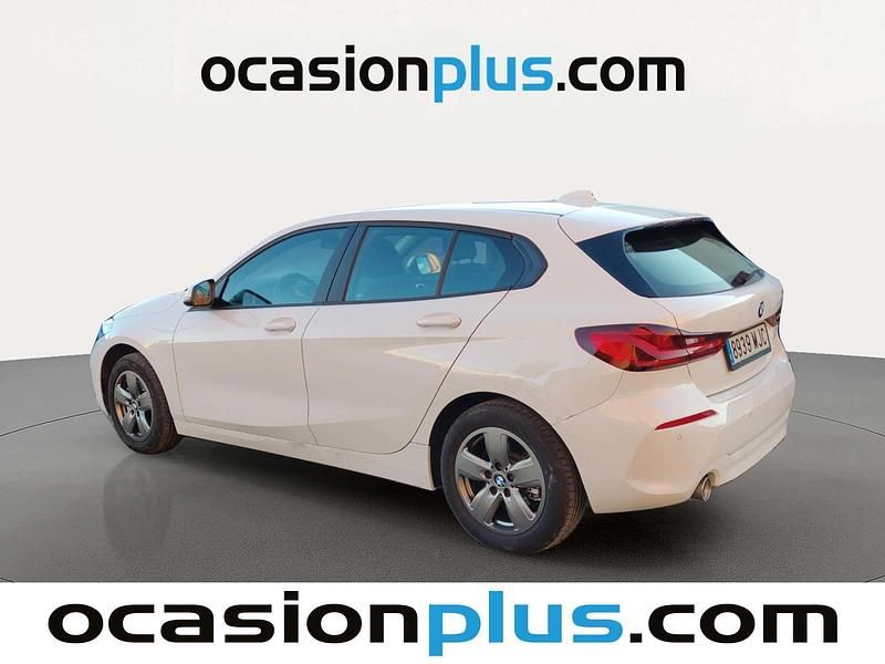 Usado BMW 116 116 CV (85 kW) 2023 Blanco Utilitario