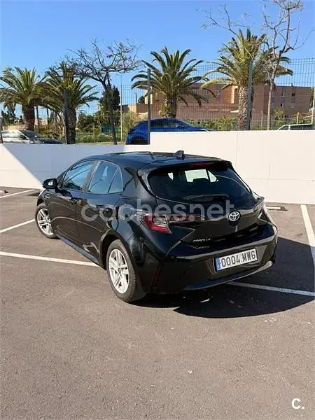 Usado Toyota Corolla Business Edition 122 CV (89 kW) 2021 Negro Berlina