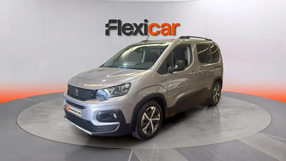 Usado Peugeot Rifter GT-line 131 CV (96 kW) 2019 Gris Monovolumen