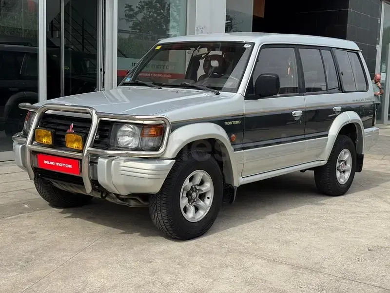 Usado Mitsubishi Montero 150 CV (110 kW) 1994 Beige SUV