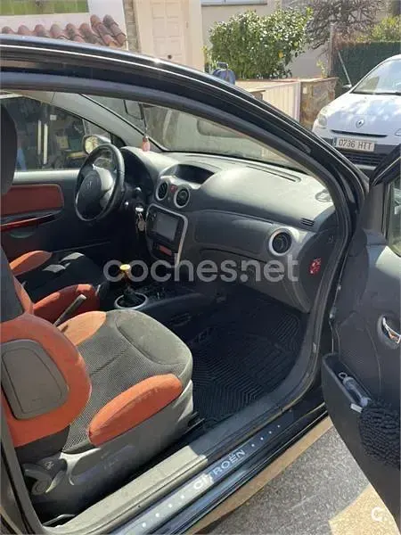 Usado Citroën C2 VTR Sport 70 CV (51 kW) 2006 Negro Utilitario