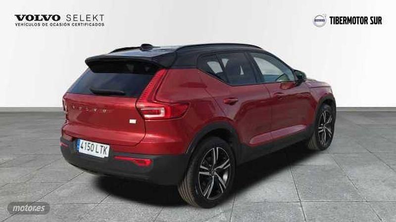 Usado Volvo XC40 R-Design 300 kW (408 CV) 2020 Rojo SUV
