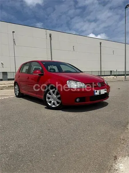 Usado VW Golf V GT 105 CV (77 kW) 2007 Rojo Berlina