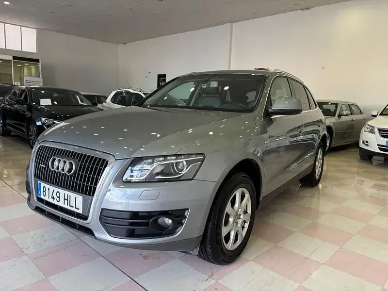 Usado Audi Q5 Premium 170 CV (125 kW) 2012 Gris / plata SUV