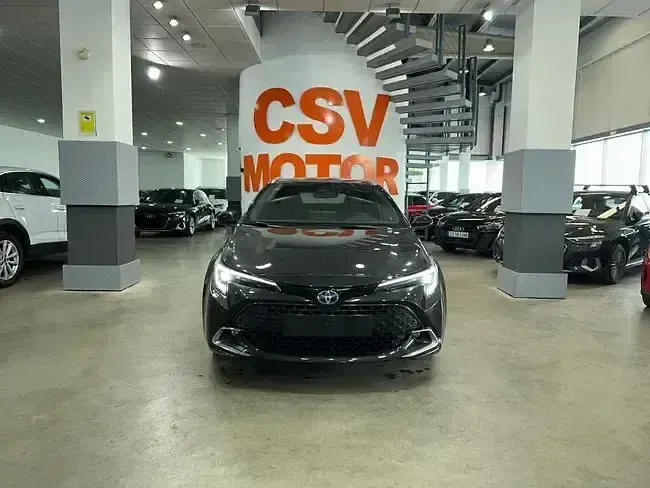 Usado Toyota Corolla Style 196 CV (144 kW) 2023 Negro Familiar