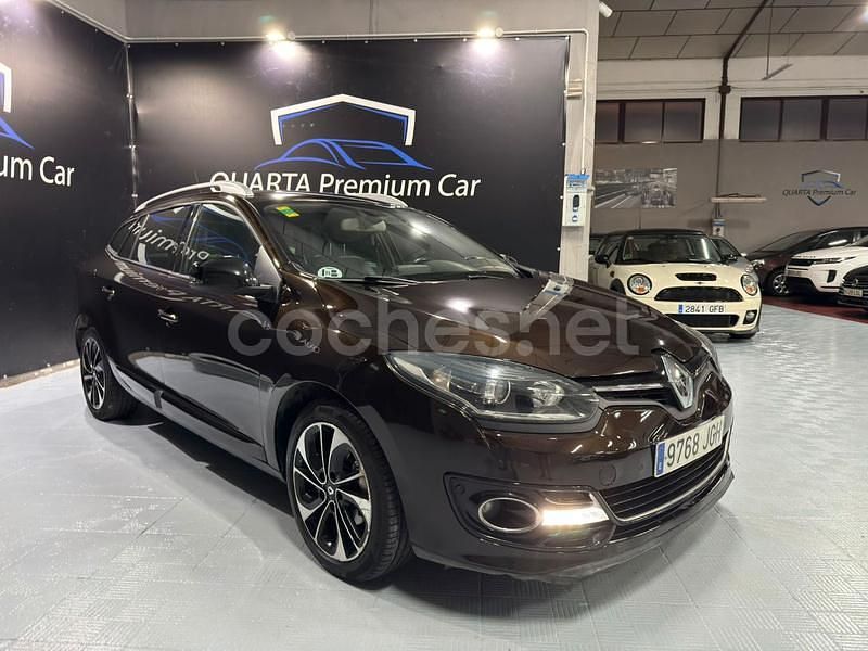 Marrón Usado 2015 Renault Mégane GrandTour Bose Edition Familiar | 6999 € - Imagen 1/4