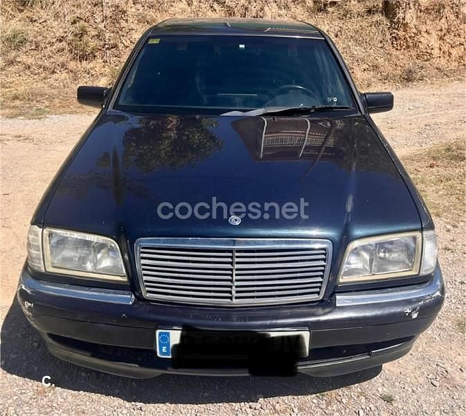 Azul Usado 1998 Mercedes C240 Elegance Berlina | 4900 € - Imagen 1/4