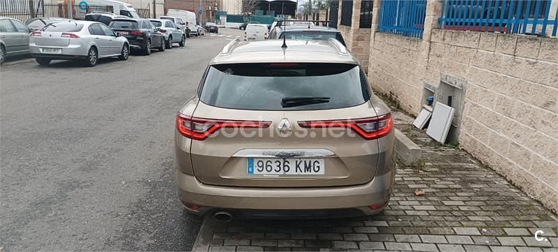 Beige Usado 2018 Renault Mégane GrandTour Zen Familiar | 13.100 € (Buen precio) - Imagen 1/4