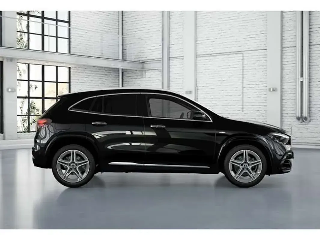 Usado Mercedes GLA250 165 CV (121 kW) 2025 Negro SUV