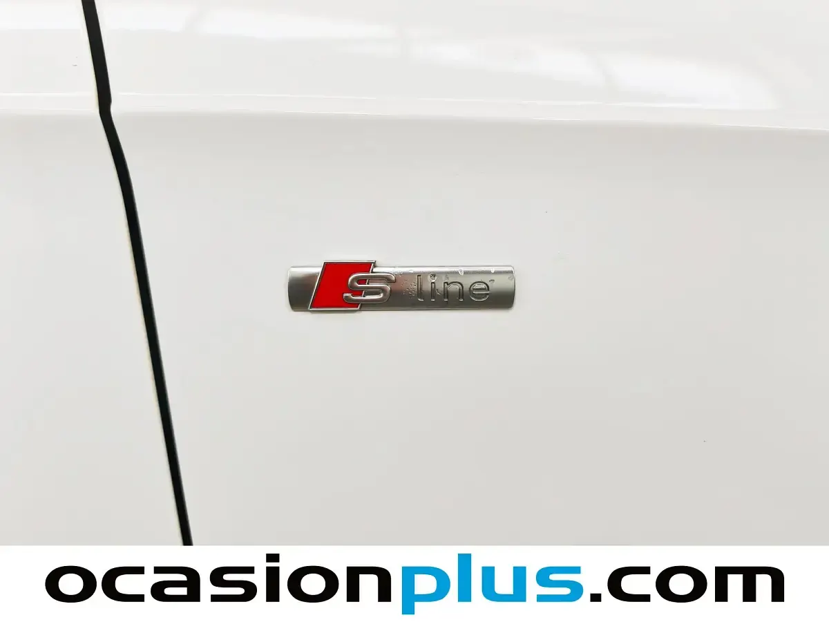 Usado Audi A3 S-Line 116 CV (85 kW) 2019 Berlina