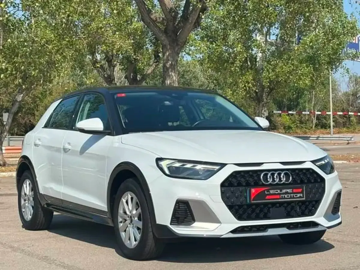 Usado Audi A1 110 CV (80 kW) 2021 Blanco SUV