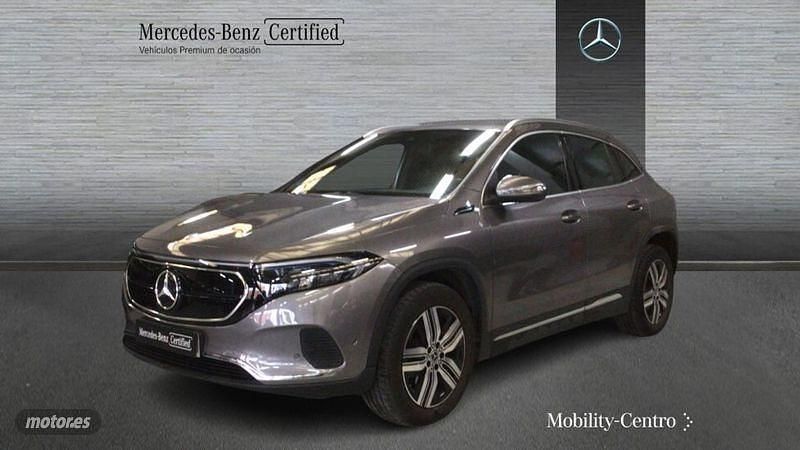 Usado Mercedes EQA250 Progressive 139 kW (190 CV) 2021 Gris montaña met SUV