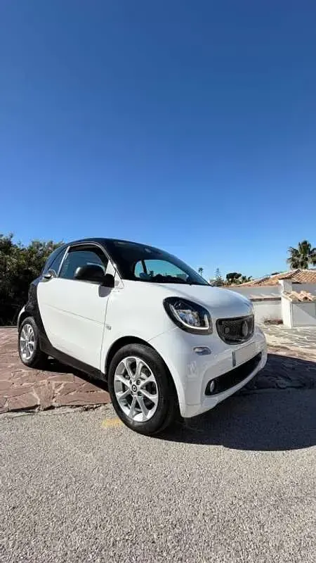 Usado Smart ForTwo Coupé 60 kW (82 CV) 2020 Blanco Coupe
