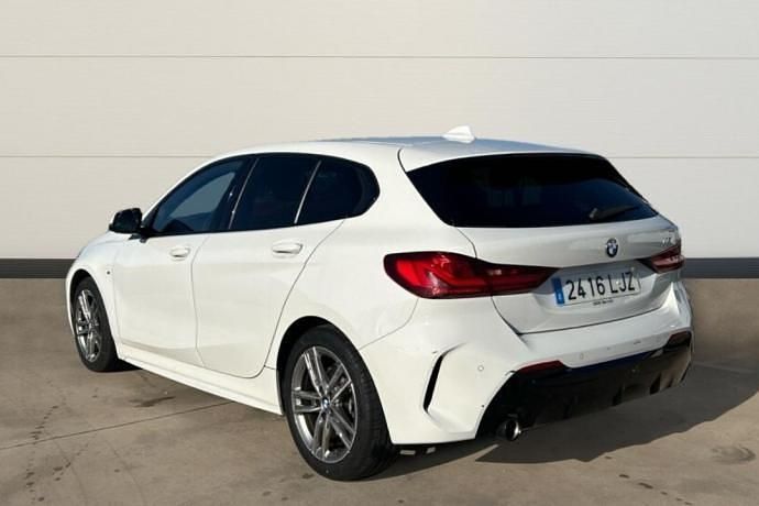 Usado BMW 118 Comfort Edition 140 CV (102 kW) 2020 Utilitario