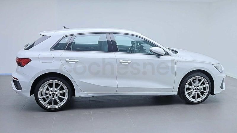 Usado Audi A3 S-Line 204 CV (150 kW) 2024 Blanco Berlina