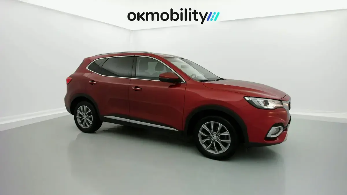 Usado MG HS Comfort 162 CV (119 kW) 2023 Diamond red  rsj SUV