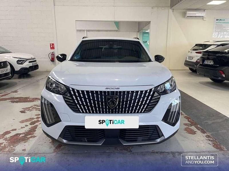 Usado Peugeot e-2008 Allure 100 kW (136 CV) 2024 Blanco SUV