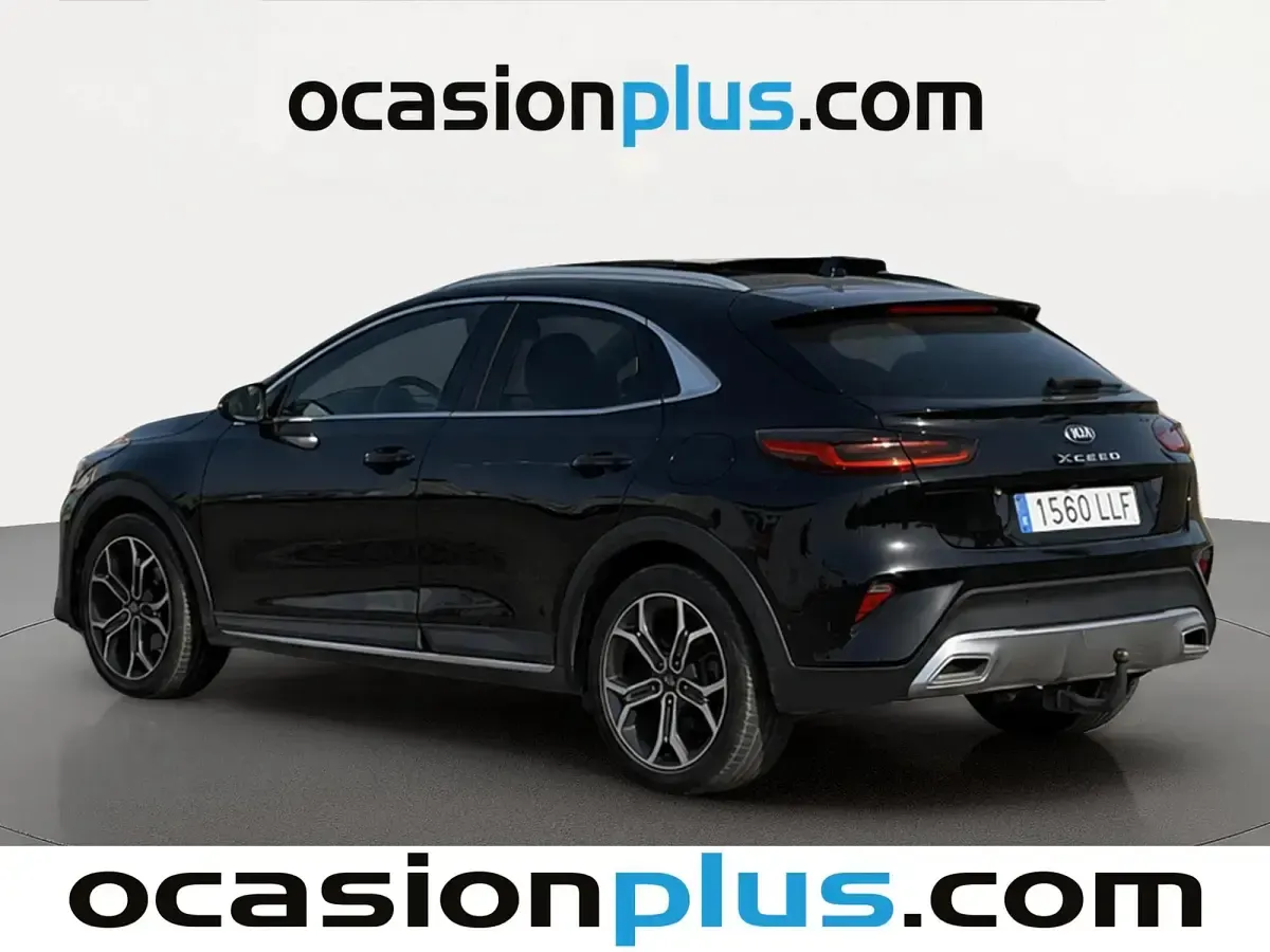 Usado Kia XCeed 140 CV (102 kW) 2020 Gris SUV