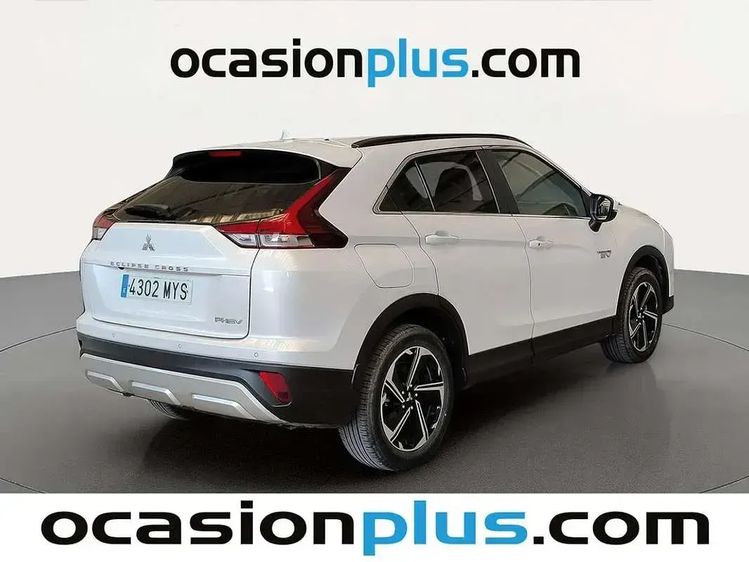 Usado Mitsubishi Eclipse Cross 188 CV (138 kW) 2025 Blanco SUV