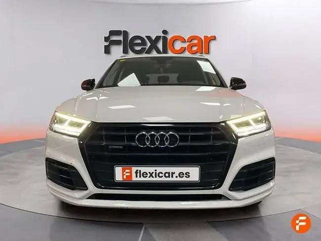 Begagnad Audi Q5 Design 163 HK (119 kW) 2020 Vit SUV