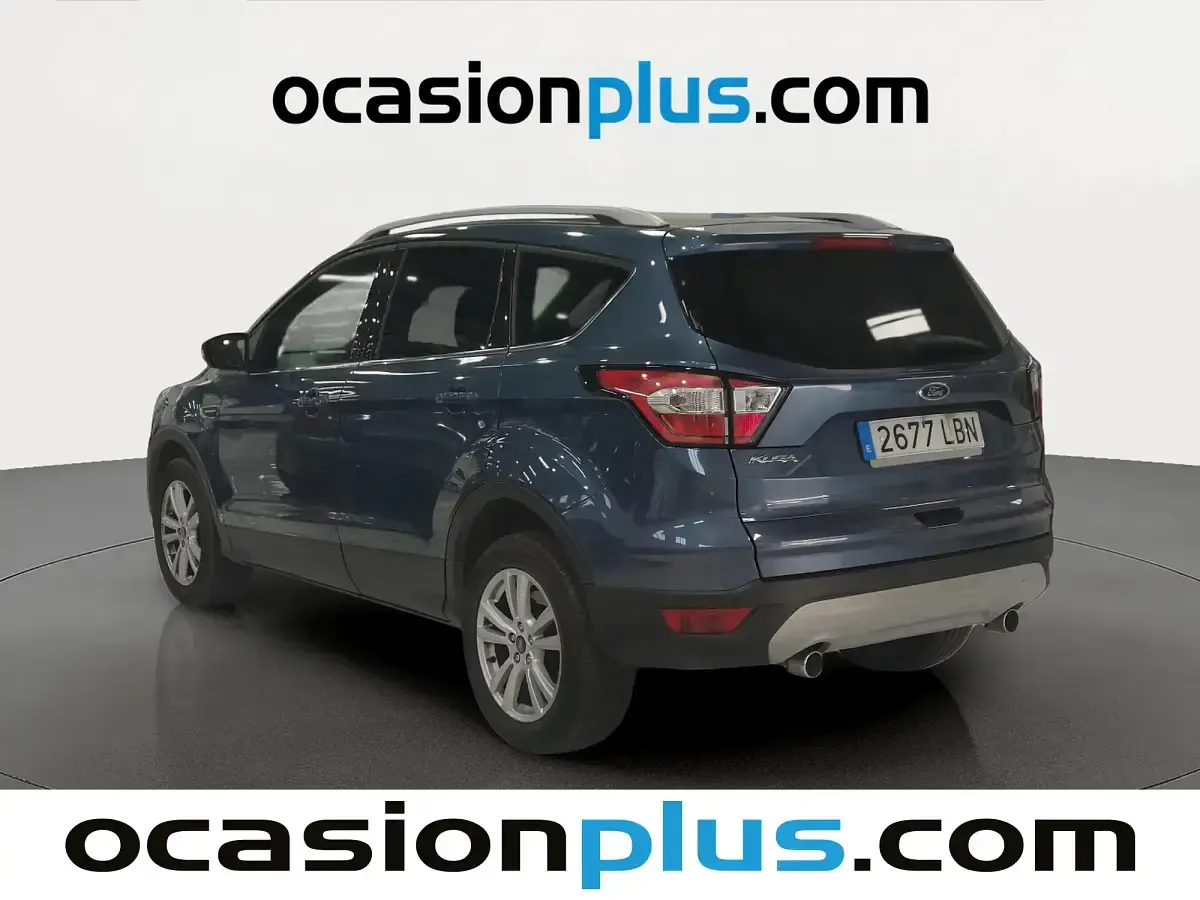 Usado Ford Kuga Trend+ 120 CV (88 kW) 2019 Azul SUV