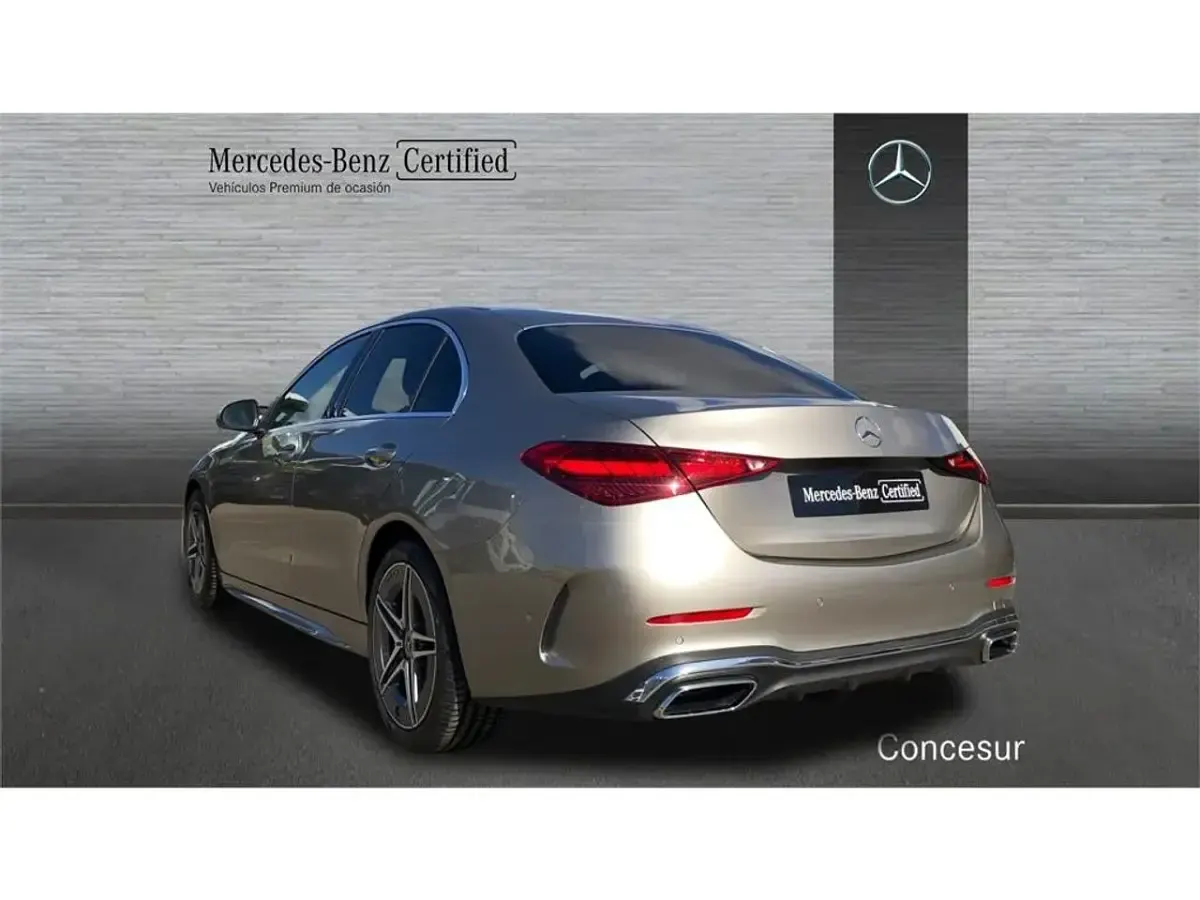 Usado Mercedes C200 163 CV (119 kW) 2022 Plata Berlina