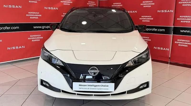 Usado Nissan Leaf Tekna 160 kW (218 CV) 2022 Blanco lunar white (perlado) Utilitario