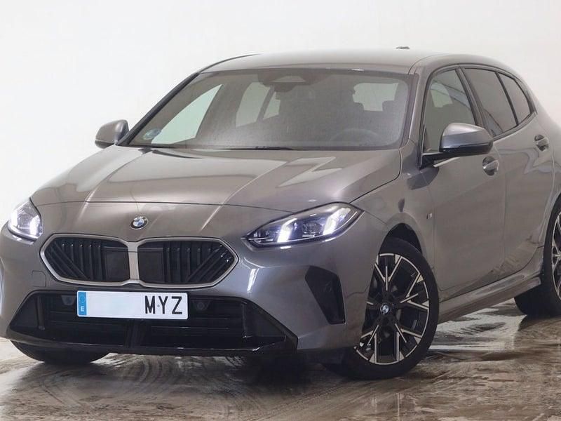 Usado BMW 120 170 CV (125 kW) 2025 Gris / plata Utilitario
